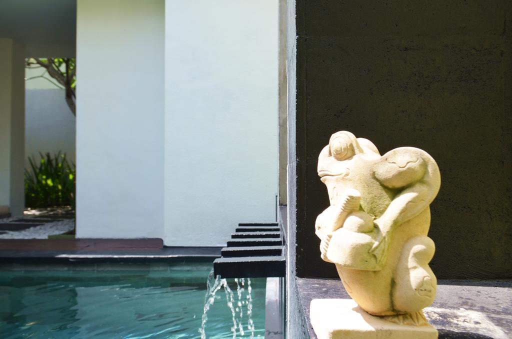 Villa Jas And *